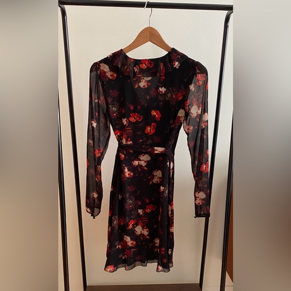Aritzia Wilfred Louise Floral Wrap black and red dress - Picture 12 of 13